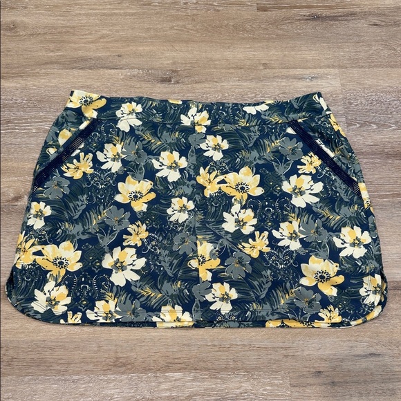 Sunday Navy Floral Mini Skirt - Picture 1 of 9